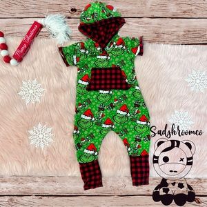 Grinch kids Romper, SIZE 6 ONLY